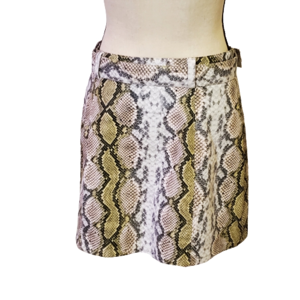 Le Lis Faux Leather Multi-Color Snakeskin Print Mini Skirt, Medium - Picture 8 of 15
